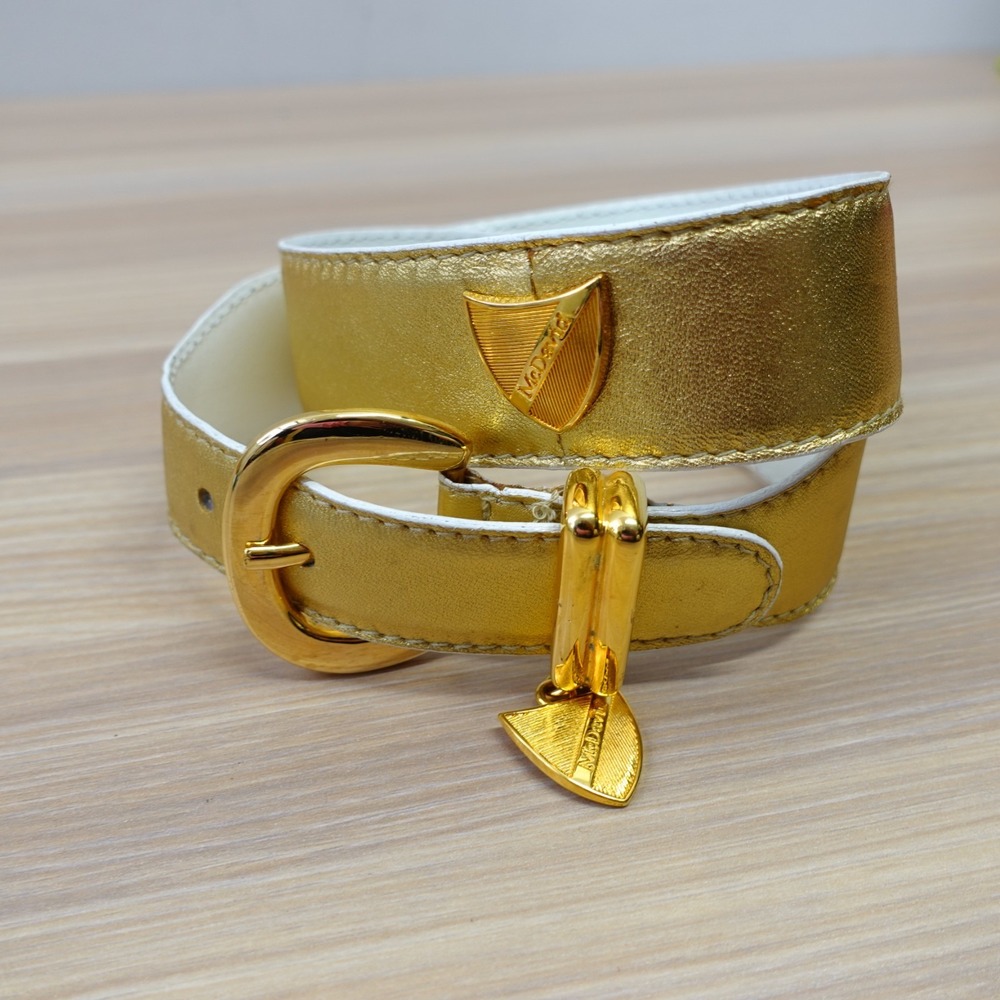Vintage 80s Gold Leather Belt Womens XS 65 26 Skinny Metallic Logo Charm McDAVID
